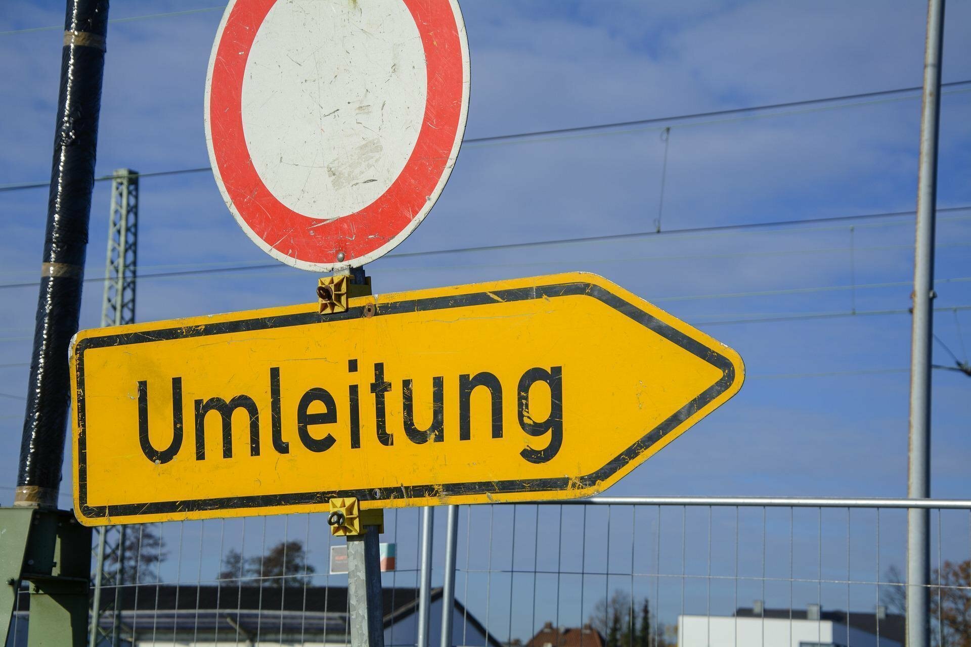 In Idar-Oberstein werden vorübergehend einige Straßensperrungen aufgehoben.