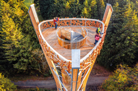 Der neue Idarkopfturm wird offiziell eröffnet.