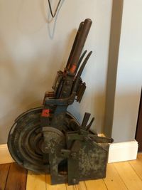 Mit vielen historischen Details rückt der Bahnhof Ahütte die Besucherinnen und Besucher ins Jahr 1973.