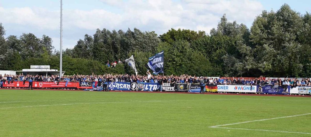 TUSEM Essen gewinnt gegen Krefeld