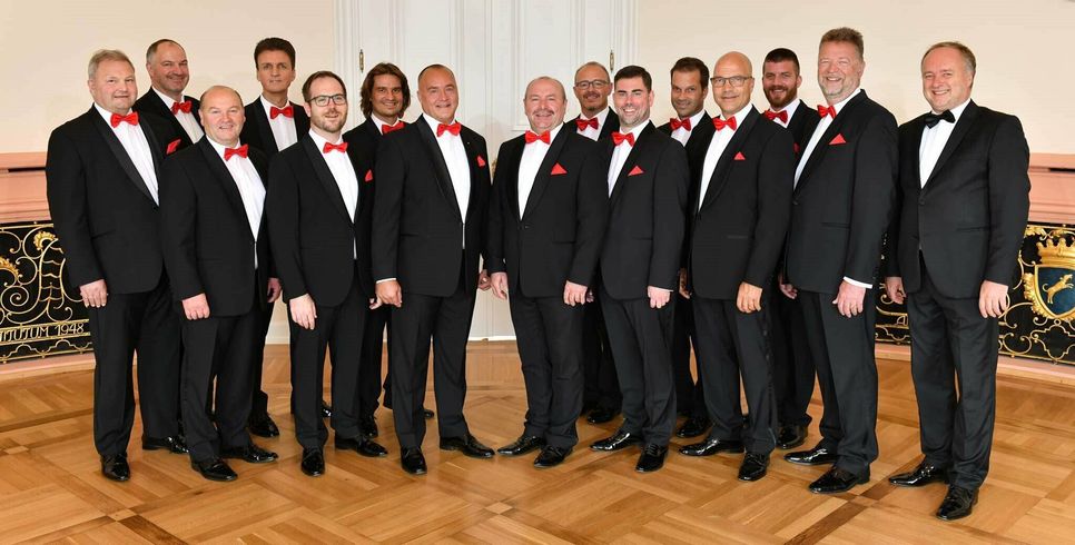 Eigentlich war das Weihnachtskonzert schon fürs vergangene Jahr geplant. Am Sonntag, 11. Dezember, wird das Gastspiel der Hofsänger endlich nachgeholt.