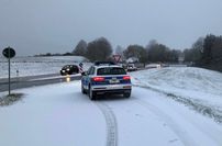 Die Polizei zeigte bei den winterlichen Verkehrsverhältnissen Präsenz. Ein Lob ging an das Verhalten der Autofahrer.