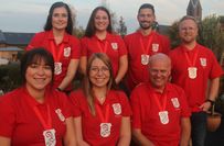 Der neue Vorstand der KG Rot-Weiß Enzen 1958 e.V.
Hintere Reihe von links: Lena Fischer, Angelika Andres, David Eichel, Peter Jahn. Vordere Reihe von links: Saskia Wolff, Ramona Jahn, Markus Hartl.