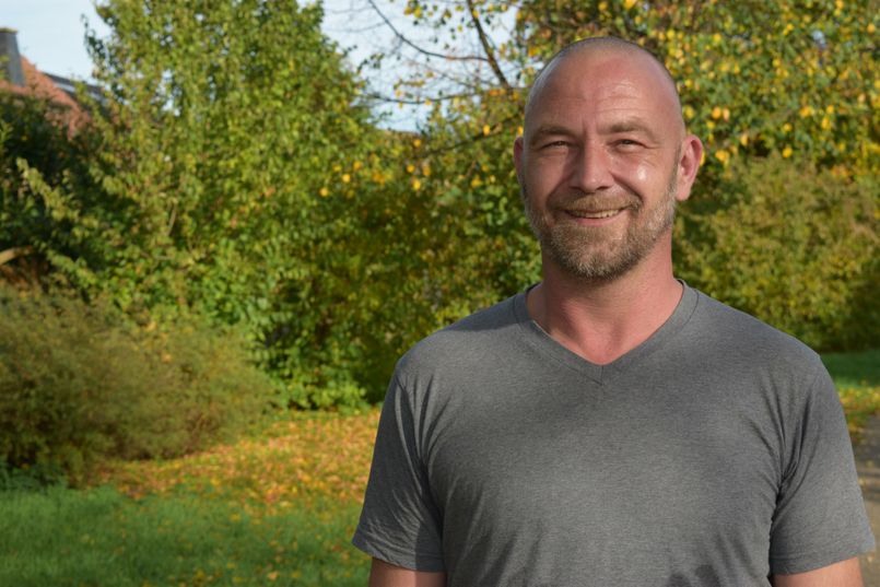 Sven Schwarz setzt sich mit dem Förderverein »Essbare Gemeinde Weilerswist« für alternative Nutzungen öffentlicher Grünräume durch Bürger und für mehr Artenvielfalt in der Tier- und Insektenwelt ein. Foto: Scholl